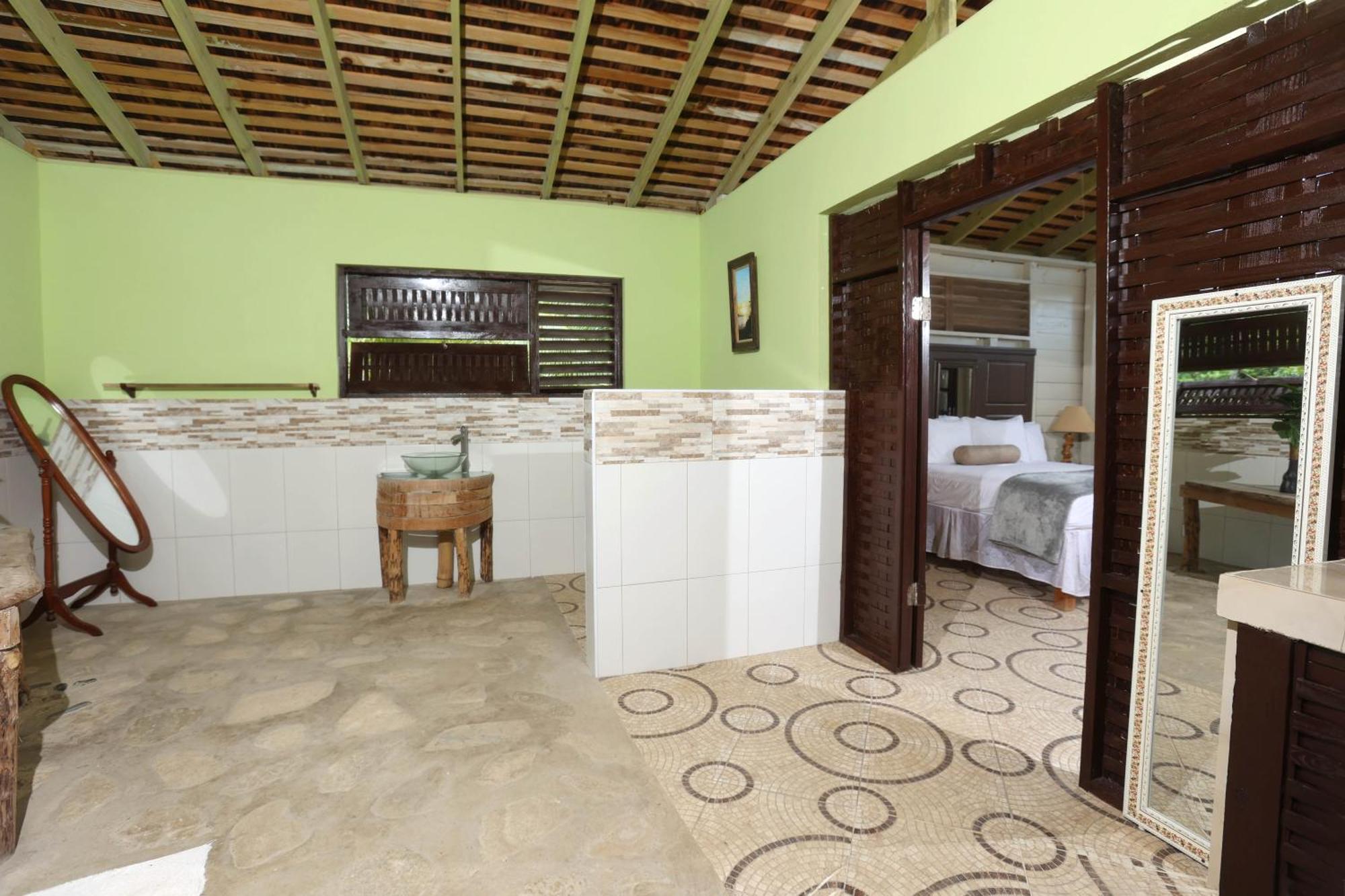 Locanda Strawberry Fields Together 2*